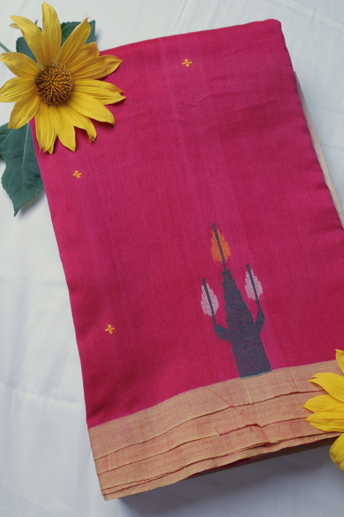 Rani Pink Bengal Cotton Handloom Sari