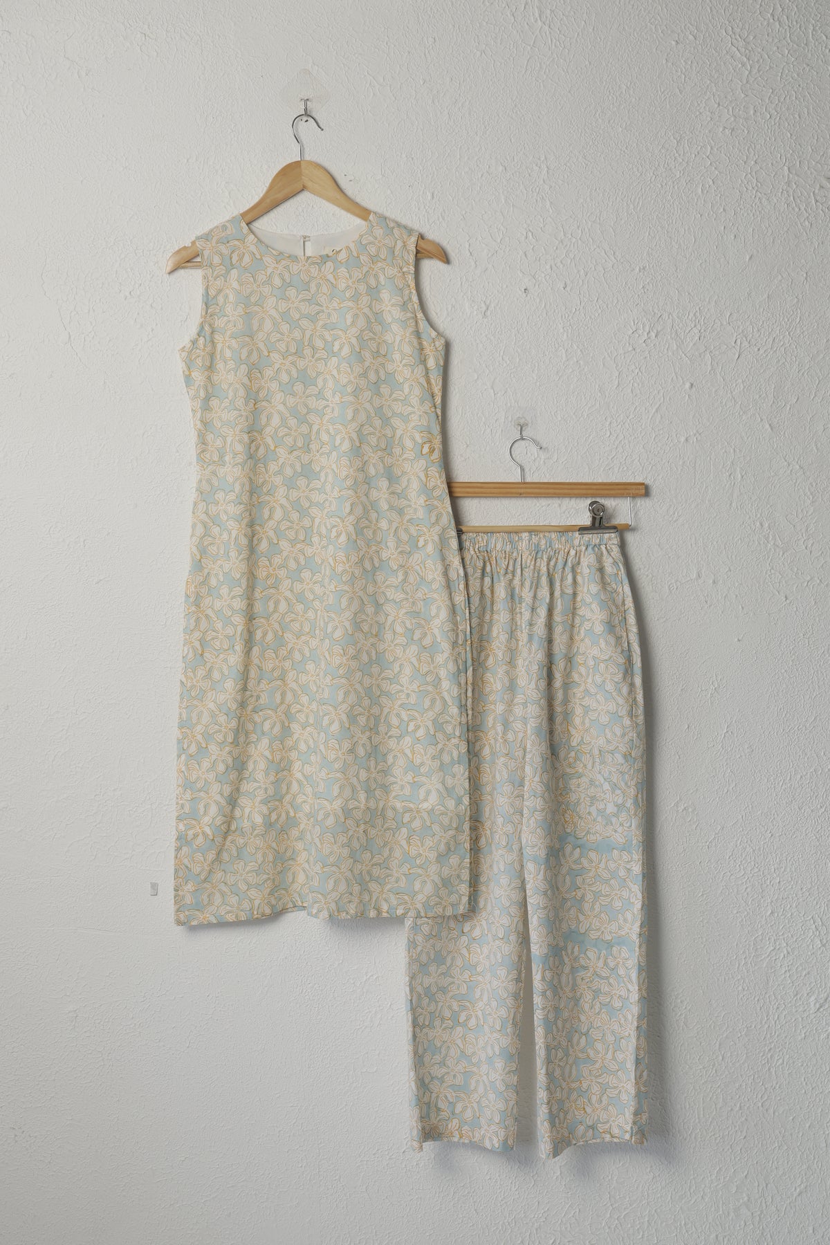 Surf Green and Yellow Block Printed Mul Cotton Kurta Set